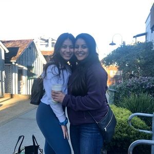 Meet your Posher, Daniela